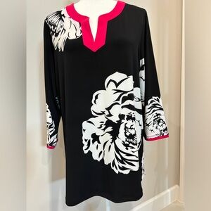 Susan Graver Liquid Knit Tunic Large with Contrasting Trim